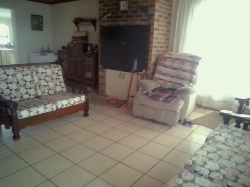 3 Bedroom Property for Sale in Franskraal Western Cape